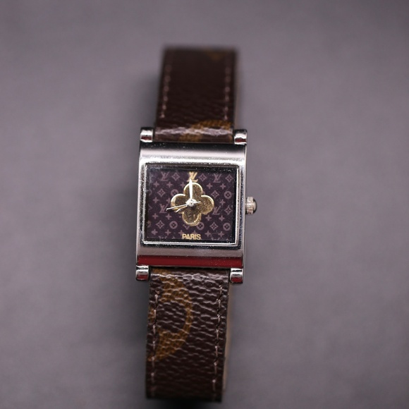 Louis Vuitton Watch - Picture 4 of 6